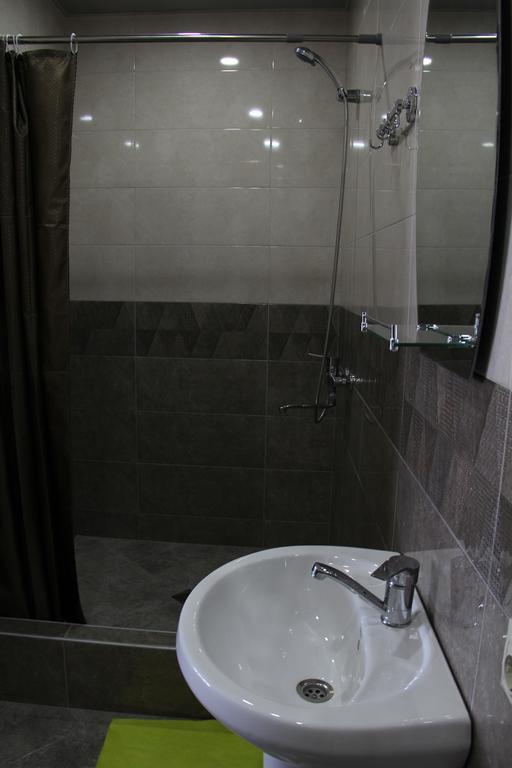 Guest House Aisi 西格纳吉 外观 照片